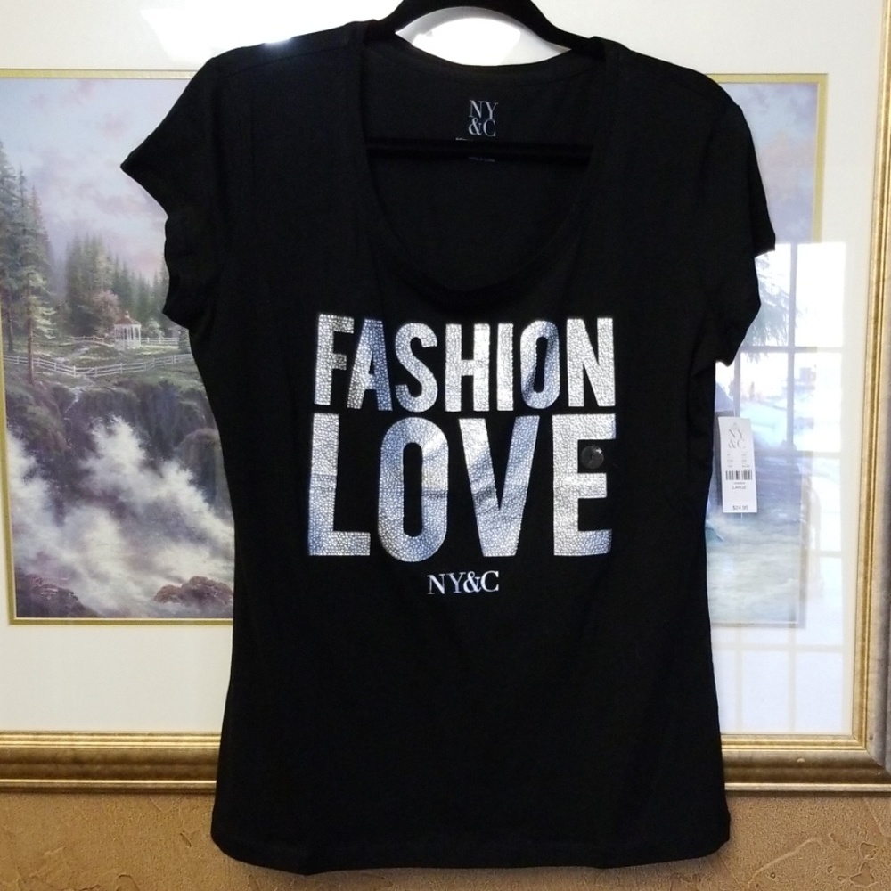 NY & Co Fashion Tee